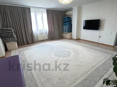 4-комнатная квартира · 113 м² · 7/7 этаж, мкр. Алтын орда, Молдагулова за 28 млн 〒 в Актобе