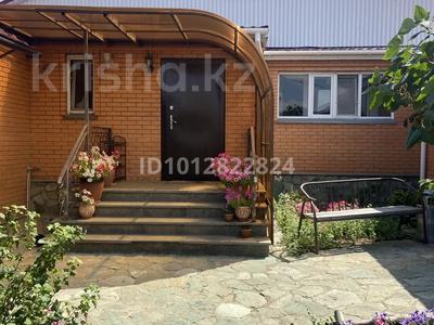 Отдельный дом · 5 комнат · 207 м² · 10 сот., мкр Уркер, Капшагай — Школа 33, детсад Жауқазын за 79 млн ₸ в Астане, Нура р-н