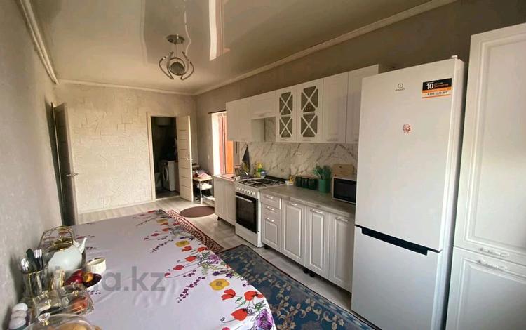 Отдельный дом · 3 комнаты · 90 м² · 10 сот., Красный камень 3 за 13.5 млн 〒 в Талдыкоргане — фото 2