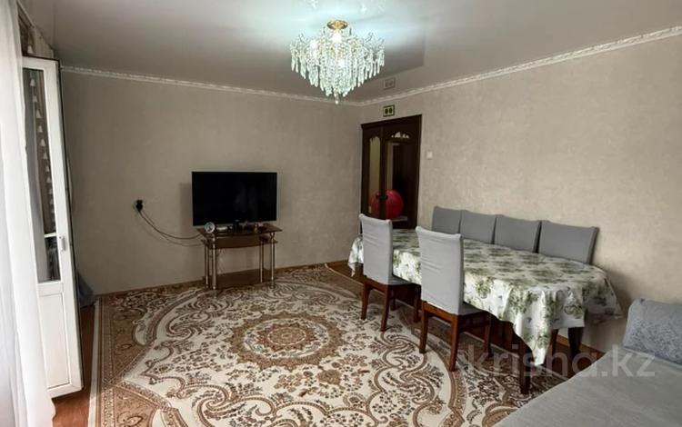 3-бөлмелі пәтер · 85.1 м² · 4/5 қабат, Центральный, бағасы: 26.2 млн ₸ в Кокшетау — фото 2