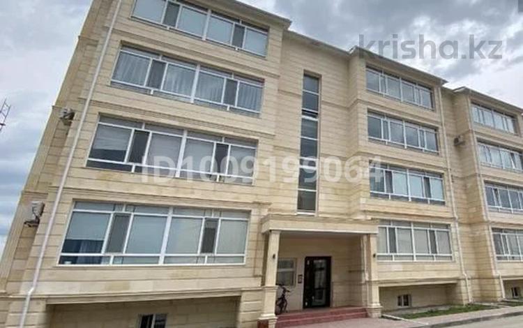 3-бөлмелі пәтер · 76 м² · 4/4 қабат, Микрорайон Береке, Мкрн Северо-Западный 45а 2, бағасы: 38 млн ₸ в Костанае — фото 2
