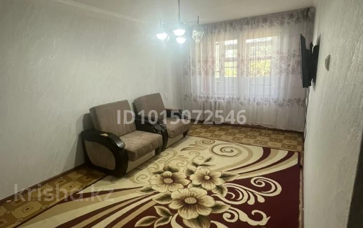 1-комнатная квартира · 42 м² · 4/5 этаж, мкр Жансая 32 за 80 000 ₸ в Таразе — фото 2
