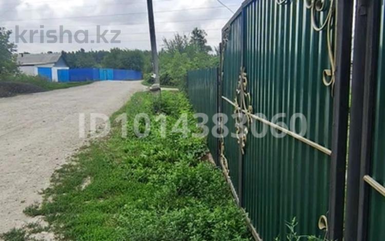 Отдельный дом · 2 комнаты · 32 м² · 10 сот., С/т титан 1 — Согринская 22 за 5.5 млн ₸ в Усть-Каменогорске — фото 2