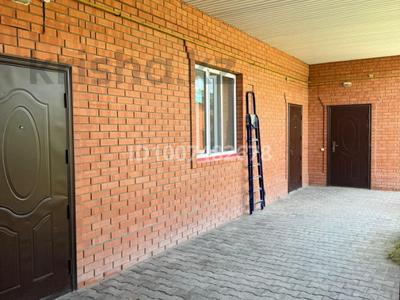 Отдельный дом · 2 комнаты · 58 м² · 6 сот., Пер.Сейфуллина 11 — Шымбай за 80 000 〒 в 