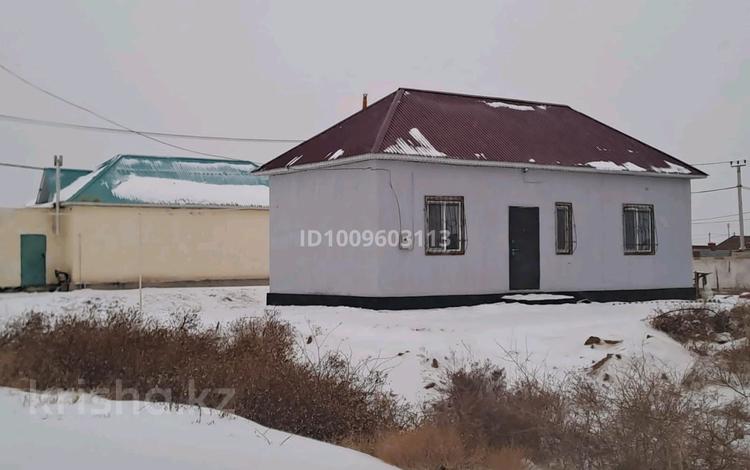Үйдің бір бөлігі · 2 бөлме · 80 м² · 10 жүзд., Байтерек 1622 2, бағасы: 8 млн ₸ в  — фото 2