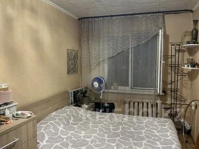 3-комнатная квартира · 59 м² · 4/4 этаж, мкр №1 за 35 млн ₸ в Алматы, Ауэзовский р-н