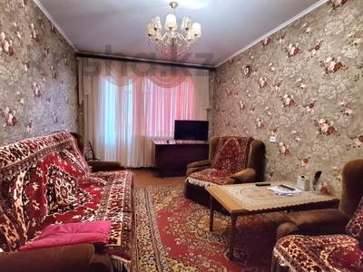 2-комнатная квартира · 50 м² · 2/9 этаж, Майкудук, 18й микрорайон за 13.5 млн ₸ в Караганде, Алихана Бокейханова р-н