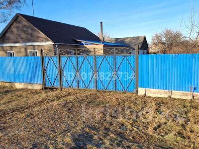 Отдельный дом · 4 комнаты · 64 м² · 10 сот., Терешкова 8 за 7 млн ₸ в Луганске