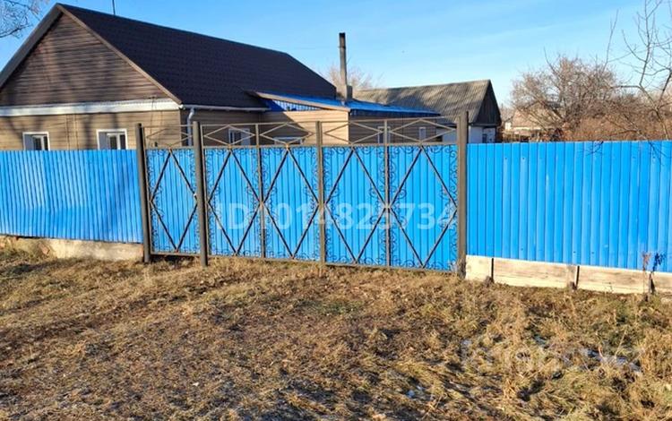 Отдельный дом · 4 комнаты · 64 м² · 10 сот., Терешкова 8 за 7 млн ₸ в Луганске — фото 2