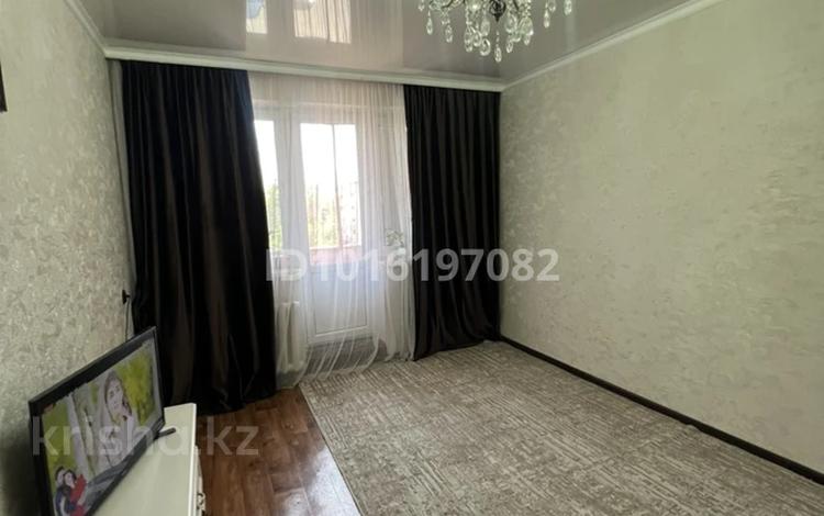 1-комнатная квартира · 40 м² · 4/5 этаж, мкр Карасу 16 за 100 000 ₸ в Таразе — фото 2