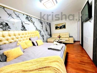 1-бөлмелі пәтер · 35 м² · 5/5 қабат, Айбергенова 1Б — ТЦ"ShimkentPlaza", бағасы: 2 500 〒 в Шымкенте, Аль-Фарабийский р-н