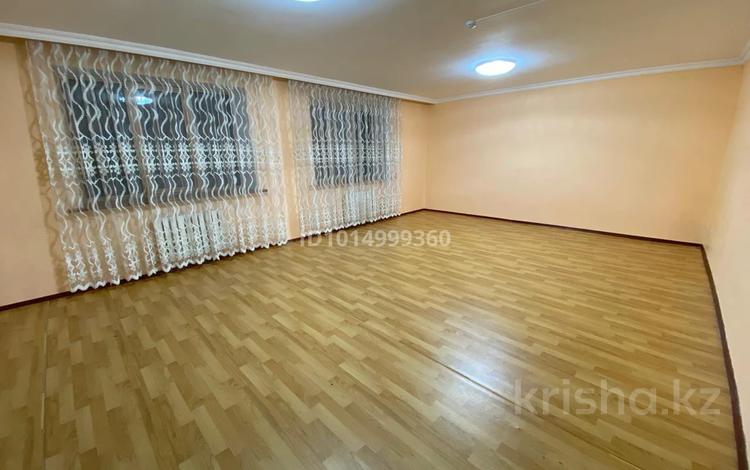 Отдельный дом · 5 комнат · 214 м² · 3.3 сот., Қазығұрт 20 за 58 млн ₸ в Талгаре — фото 2