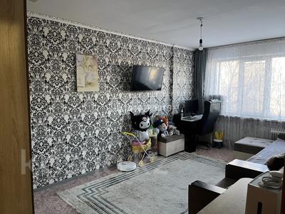 1-комнатная квартира · 35.7 м² · 1/5 этаж, Машиностроитель 10 за 9.8 млн 〒 в Усть-Каменогорске