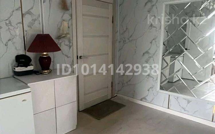 3-комнатная квартира · 70 м² · 3/3 этаж, мкр Шанхай, Т. Рыскулова 16/2 за 18.5 млн ₸ в Актобе — фото 2