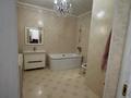 3-комнатная квартира · 150 м² · 7/11 этаж, мкр 11, Локомотивная 7 за 400 000 〒 в Актобе — фото 13