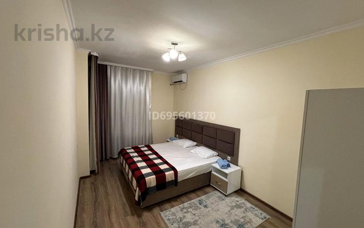 3-комнатная квартира · 90 м² · 18/19 этаж, 7А мкр 20 за 30 000 ₸ в Актау — фото 2