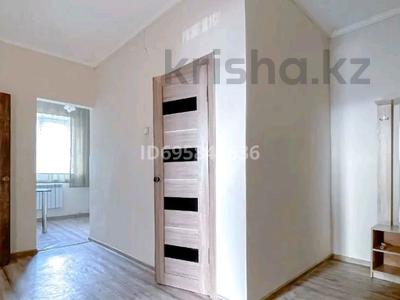 2-комнатная квартира, 55 м², 4/9 этаж, мкр Аксай-1А 4 — Толе би - Яссави, напротив Car City за 28 млн 〒 в Алматы, Ауэзовский р-н