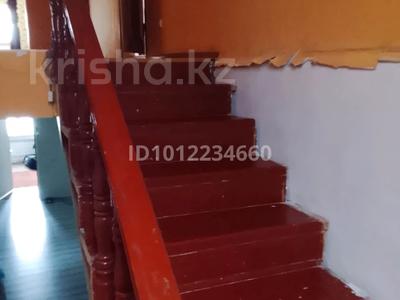 Жеке үй · 7 бөлме · 246.5 м² · 9 жүзд., Пр-д Автобаза, бағасы: 53 млн ₸ в Атырау, мкр Авангард-2
