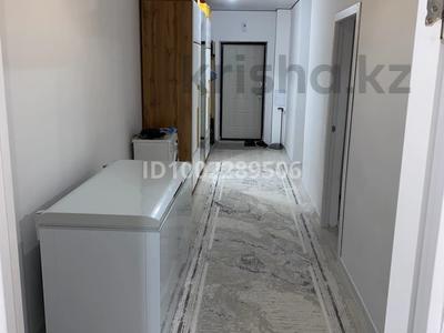 3-комнатная квартира · 98 м² · 8/9 этаж, мкр. Алтын орда, Батыс-2 участок 350 за 29.5 млн 〒 в Актобе