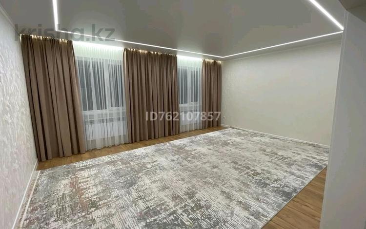 Отдельный дом · 4 комнаты · 120 м² · 4 сот., Деркул, Каратау 14 — Деркул, Таксай за 33 млн 〒 в Уральске — фото 3