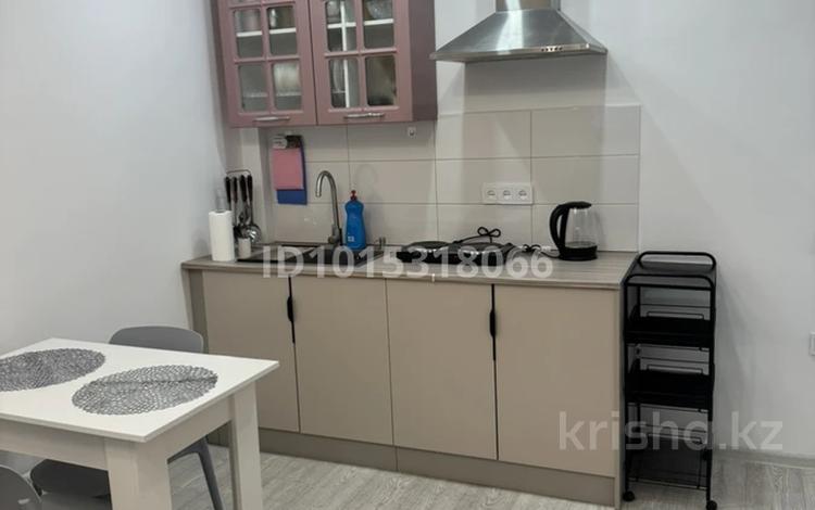 1-комнатная квартира · 26 м² · 5/5 этаж, Байзакова 263 — Между Ул. Жамбыла и Кабанбай батыра за 250 000 ₸ в Алматы, Алмалинский р-н — фото 2