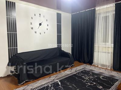 2-бөлмелі пәтер · 52 м² · 3/5 қабат, Жастар 74/77 — Алдабергенова Желтоксан. Общежитие ЖГУ, бағасы: 12 000 ₸ в Талдыкоргане, мкр Жастар