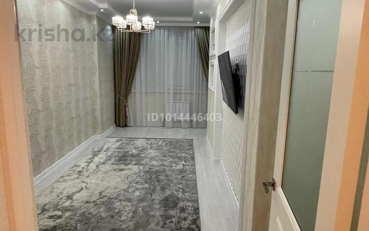 2-бөлмелі пәтер · 70 м² · 8 қабат, 16-ш/а., бағасы: 22 000 ₸ в Актау, 16-й мкр  — фото 2