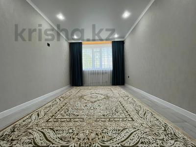 1-комнатная квартира, 35 м², 2/5 этаж, Абылхаир хана за 13.5 млн 〒 в Актобе