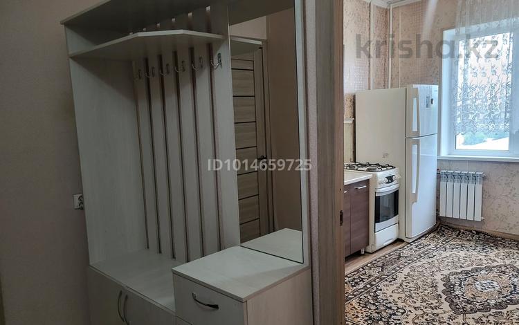 1-комнатная квартира · 41 м² · 7/10 этаж, мкр Аксай-4 3 за 230 000 ₸ в Алматы, Ауэзовский р-н — фото 2