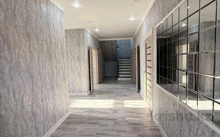 Часть дома · 7 комнат · 280 м² · 12 сот., Жамбыл Жабаев — Находится возле мечеть за 35 млн 〒 в Кояндах — фото 2