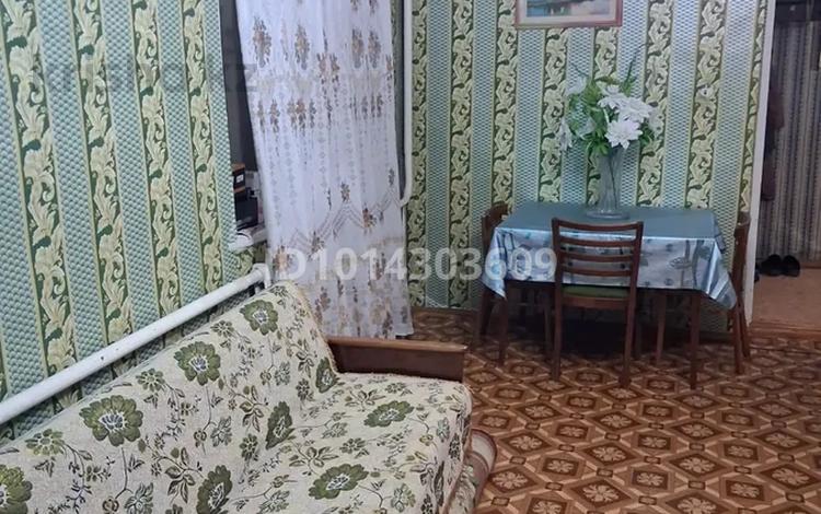 3-комнатная квартира · 65 м² · 1/2 этаж, 16 линия — Устькаменогорская за 14 млн ₸ в Семее — фото 2