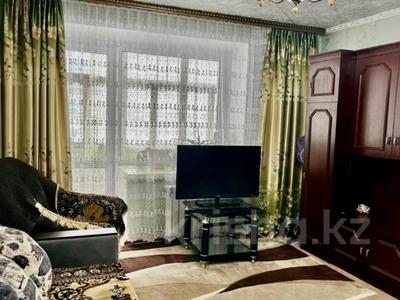 2-комнатная квартира · 50 м² · 1/5 этаж, 3 микрорайон 32 за 11 млн 〒 в Риддере