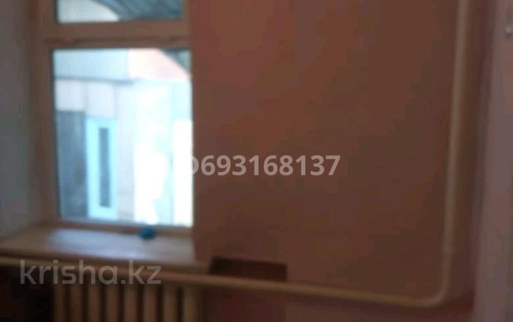 2-комнатный дом по часам, 65 м², 3 сот., Курдайский переулок 27 за 150 000 〒 в Алматы, Медеуский р-н — фото 2