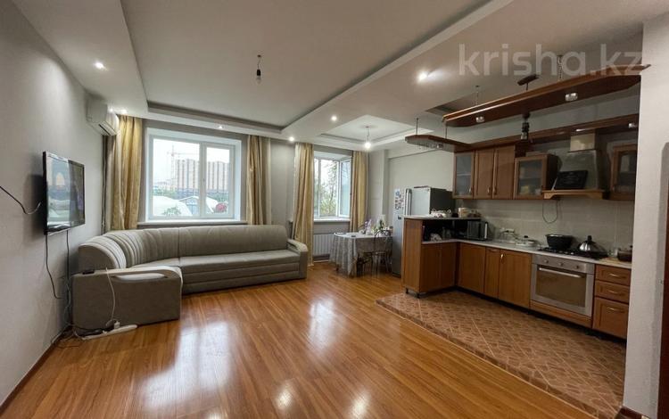 2-бөлмелі пәтер · 64 м² · 2/2 қабат, 2 ш/а., бр.жубановых, бағасы: 15.5 млн ₸ в Актобе, мкр 8 — фото 5