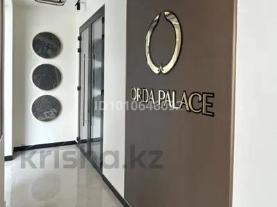 3-бөлмелі пәтер · 127.21 м² · 8/10 қабат, мкр. Алтын орда 11 Б, бағасы: 53 млн 〒 в Актобе