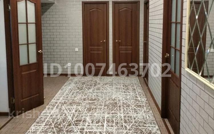 3-комнатная квартира · 85 м² · 8/9 этаж, Нур Актобе за 23 млн 〒 — фото 2