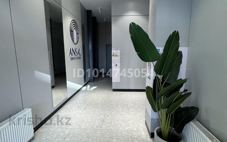 2-бөлмелі пәтер · 53.2 м² · 8/9 қабат, Мухамеджан Тынышбайулы 10, бағасы: 29.8 млн ₸ в Астане, Сарайшык р-н — фото 2