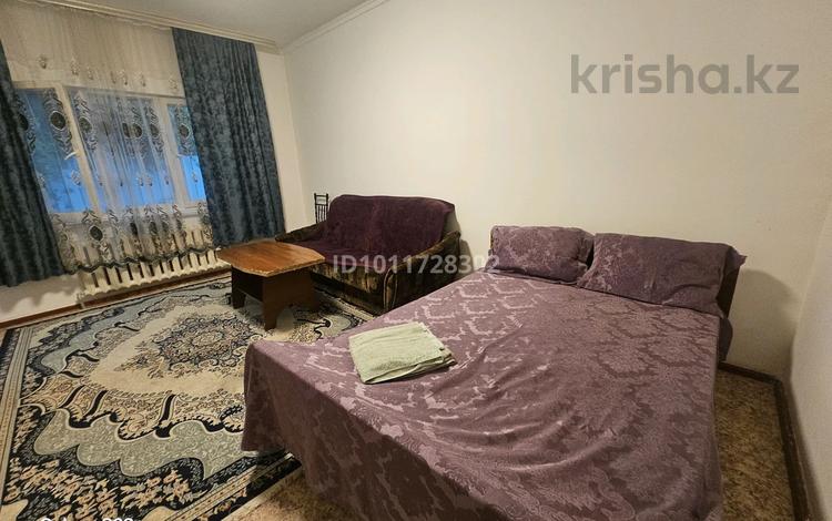 1-комнатная квартира · 60 м² · 1/1 этаж, ул. Манарбека Ержанова 106 за 7 000 ₸ в Алматы, Турксибский р-н — фото 2