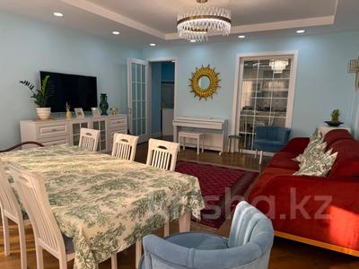 5-бөлмелі пәтер · 170 м² · 5/7 қабат, Рахат ш/а., Асанбая Аскарова, бағасы: 160 млн ₸ в Алматы, Наурызбайский р-н