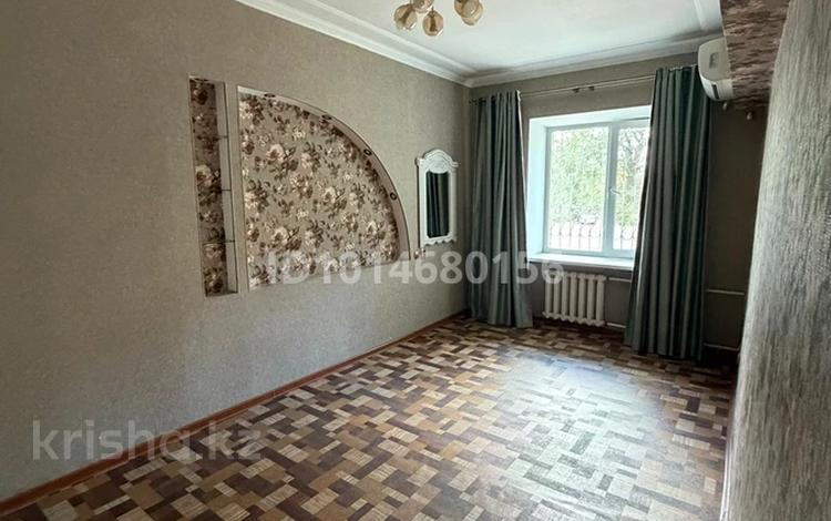 3-комнатная квартира · 68.5 м² · 1/3 этаж, Мира — Казбекова за 21 млн ₸ в Балхаше — фото 2