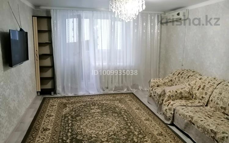 3-бөлмелі пәтер · 72.4 м² · 4/5 қабат, мкр Жана Орда 12, бағасы: 32.5 млн ₸ в Уральске — фото 2