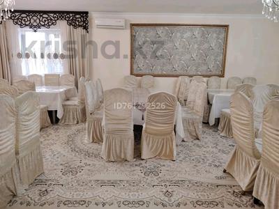 Дом · 7 комнат · 350 м², Өзбекәлі Жәнібек  — Район Кошкарбаева за 70 000 〒 в Астане, Алматы р-н