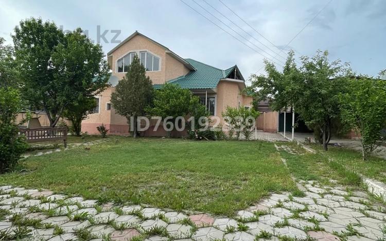 Отдельный дом · 7 комнат · 230 м² · 10.5 сот., Колхозная 21 — Акация 9 этажка за 53 млн 〒 в Шымкенте, Туран р-н — фото 2