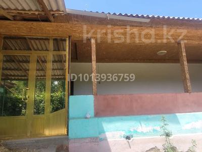 Жеке үй · 11 бөлме · 250 м² · 35 жүзд., Загамбар 71 — 2-коше, бағасы: 25 млн ₸ в Биринши Мамыр