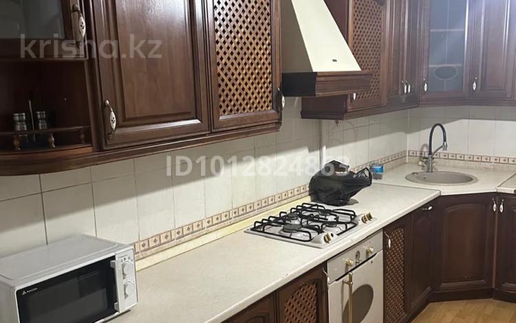 3-комнатная квартира · 63 м² · 3/5 этаж, мкр Тастак-3 47 — Аносова 47 за 350 000 ₸ в Алматы, Алмалинский р-н — фото 2