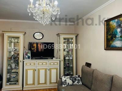 3-комнатная квартира · 61 м² · 2/5 этаж, мкр №6 3б — Абая за 42.5 млн ₸ в Алматы, Ауэзовский р-н