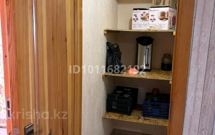 3-бөлмелі пәтер · 62 м² · 3/6 қабат, Камзина 67, бағасы: 16 млн ₸ в Аксу — фото 2