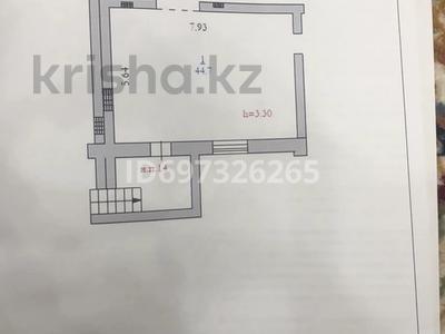 Свободное назначение, офисы, магазины и бутики, салоны красоты, медцентры и аптеки · 45 м² за 3.1 млн 〒 в Актобе, мкр. Алтын орда