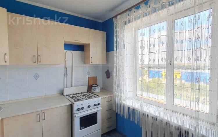 2-бөлмелі пәтер, 51 м², 9/9 қабат, мкр 11, улица Аз Наурыз, бағасы: 12.9 млн 〒 в Актобе, мкр 11 — фото 2