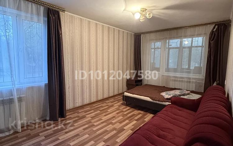 1-бөлмелі пәтер · 31 м² · 1/5 қабат, Айтиева 87 — Проспект Абая, ул Маншук Маметовой., бағасы: 100 000 ₸ в Уральске — фото 2